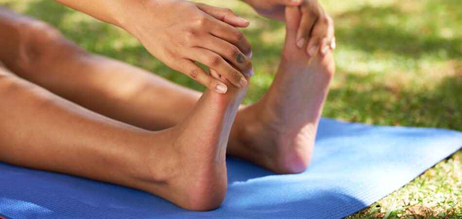 Stretching Feet To Relieve Foot Pain